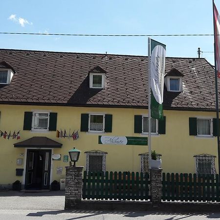 Fruehstueckspension Haus Ahamer Ebensee Bagian luar foto